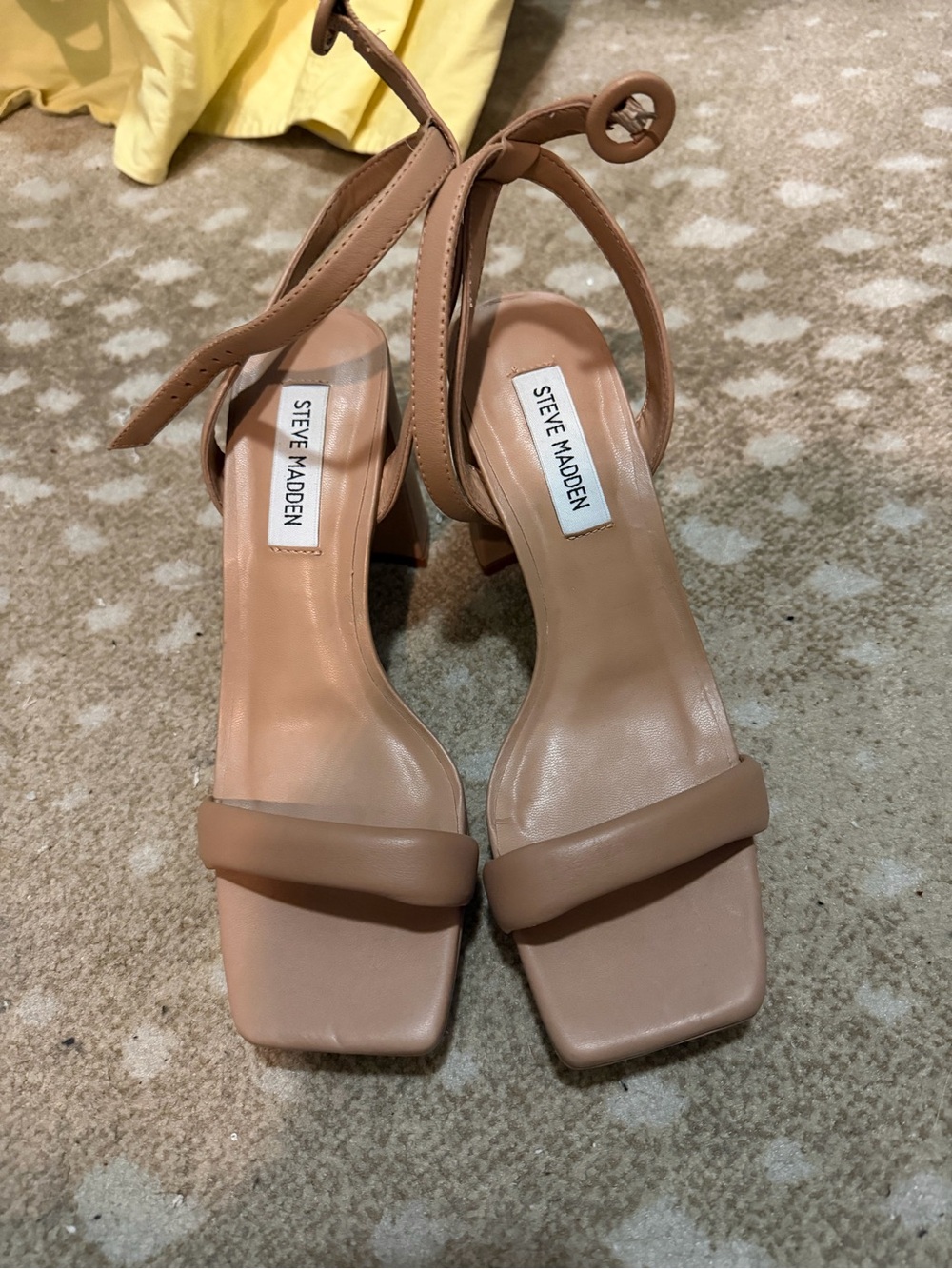 Steve Madden Nude Tan Square Toe Strappy Block Heel Sandals